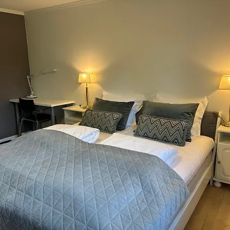 With Two Bedrooms For Rent Feriehus Laurkollen